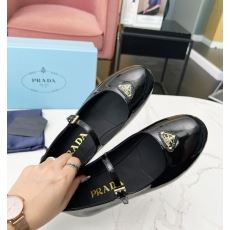 Prada flat shoes